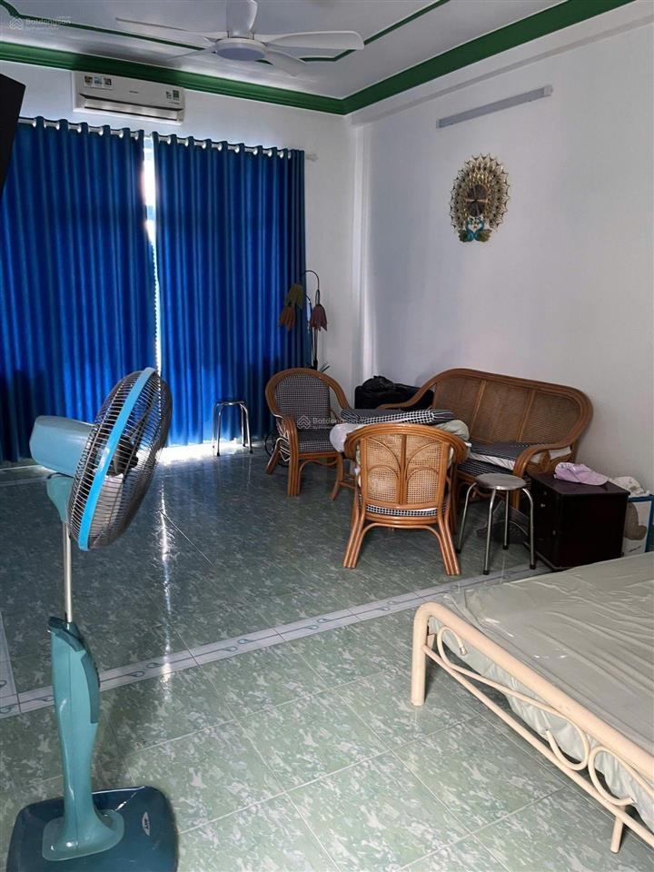 Nhà 3 tầng mặt tiền đường hà bổng, phường trung mỹ tây, quận 12, dt 86m2 (4,5mx19m) giá 10,5tỷ