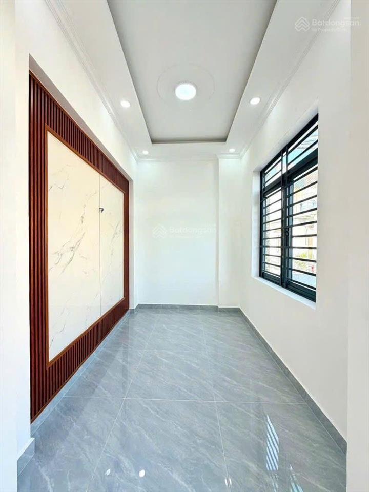 Nhà 2 tầng full nội thất đường lê văn khương sát chợ thiếc, phường ht, q12, dt 92m2 (5x19) hẻm ôtô