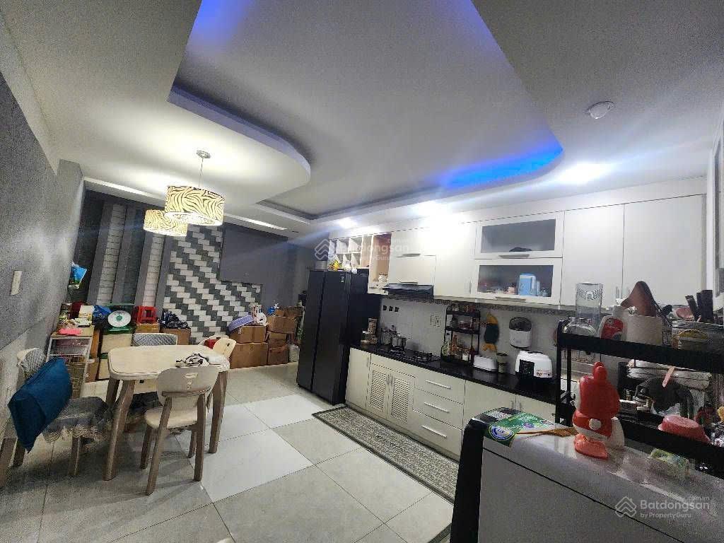 Nhà 5 tầng đường trương thị hoa phường tân thới hiệp, q12, dt 113m2 (5mx21m) hẻm ôtô giá 7,5tỷ