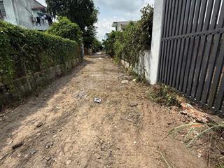 Bán lô đất sau bệnh viện xuyên á. giá chưa đến 8tr/m2. thổ cư.  0832 369 ***