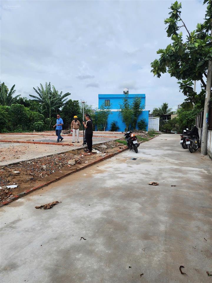 Ngộp cần bán gấp lô đất 1 sẹc đường dương công khi. giá 2,6 tỷ, thương lượng