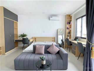 Studio ban công luxury tone trắng xám, giá rẻ, đi bộ ra quận 1, cầu thị nghè. gần quận 2, metro.