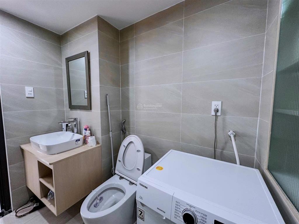 Studio ban công luxury tone trắng xám, giá rẻ, đi bộ ra quận 1, cầu thị nghè. gần quận 2, metro.