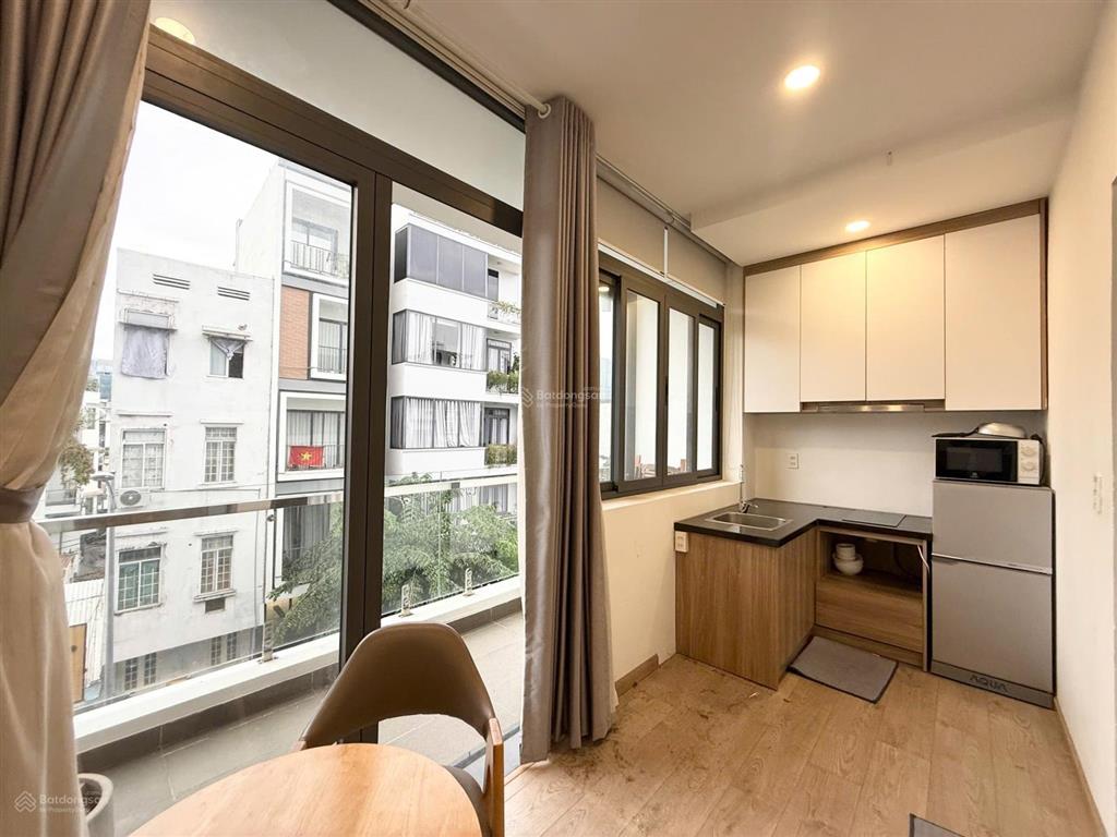 Studio ban công siêu thoáng đẹp, giá rẻ giáp quận 1, đi bộ ra cầu thị nghè. tiện đi quận 2, metro.