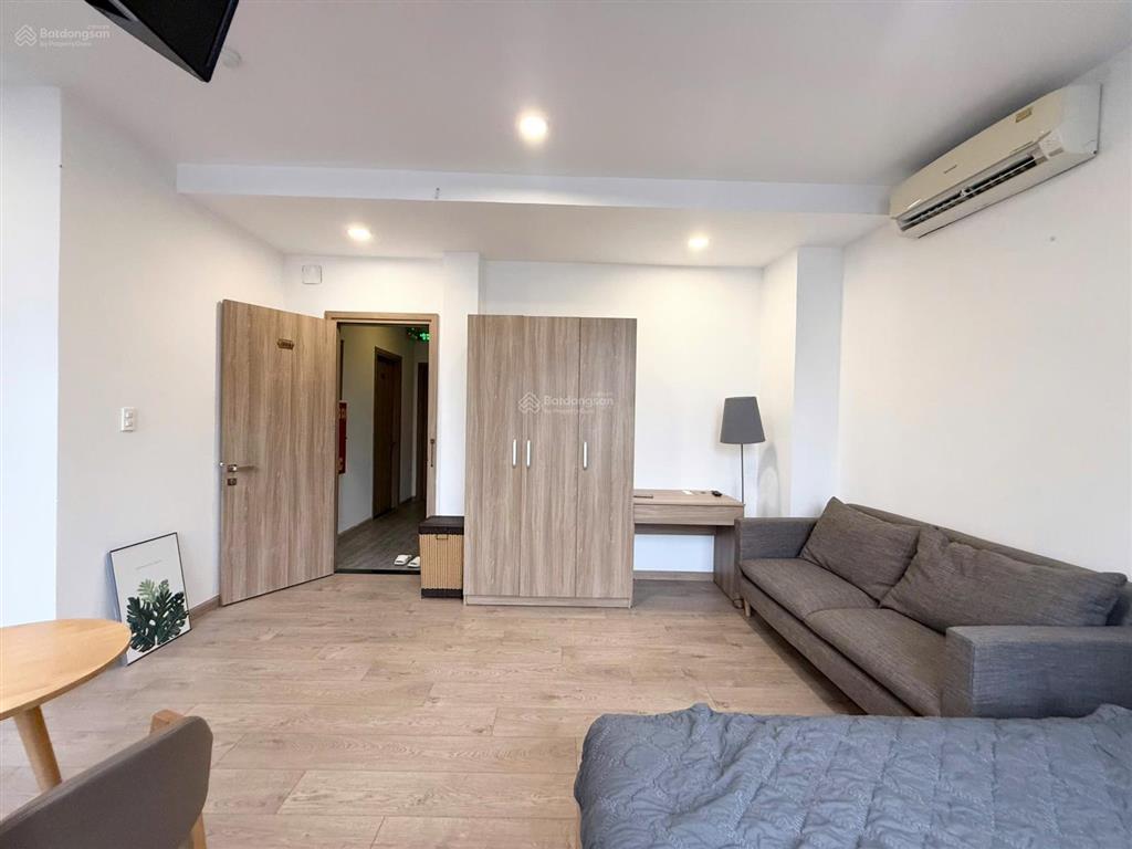 Studio ban công siêu thoáng đẹp, giá rẻ giáp quận 1, đi bộ ra cầu thị nghè. tiện đi quận 2, metro.