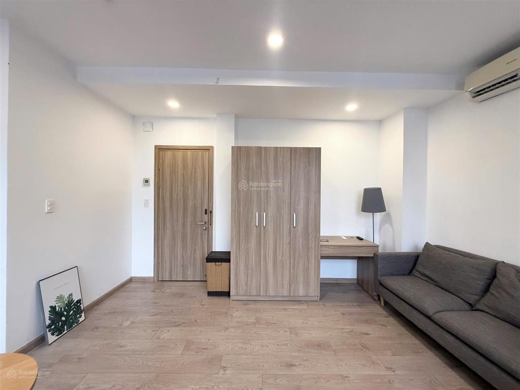 Studio ban công siêu thoáng đẹp, giá rẻ giáp quận 1, đi bộ ra cầu thị nghè. tiện đi quận 2, metro.