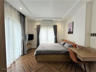 Studio ban công tone gỗ luxury siêu thoáng, đẹp, giá rẻ. giáp quận 1, tiện di chuyển quận 2, metro.
