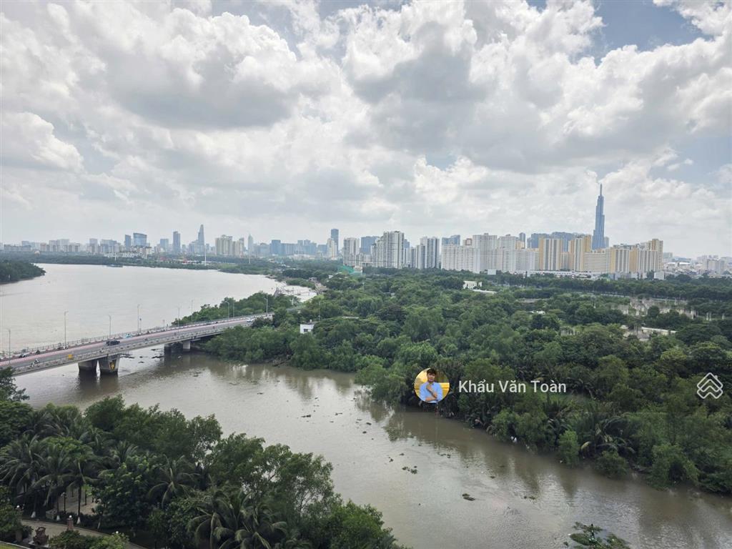 Chung cư cao cấp 4 phòng ngủ đảo kim cương giá rẻ. view ngắm pháo hoa landmark81 & quận 1 cực đẹp.