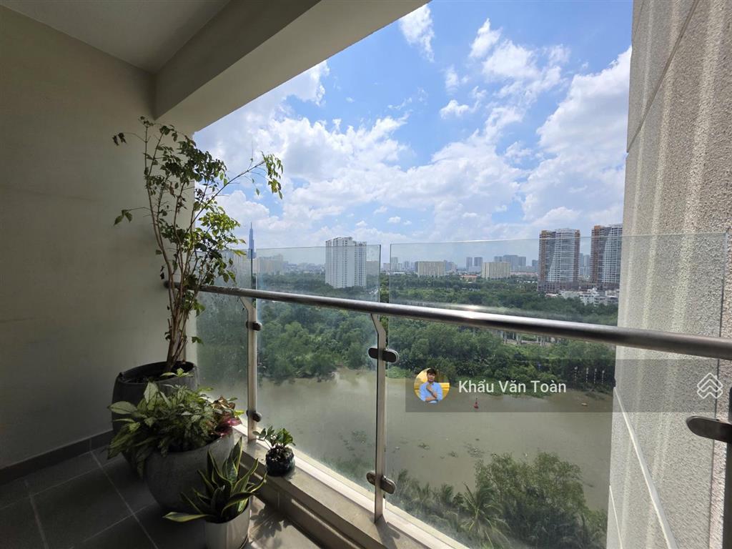 Chung cư cao cấp 4 phòng ngủ đảo kim cương giá rẻ. view ngắm pháo hoa landmark81 & quận 1 cực đẹp.