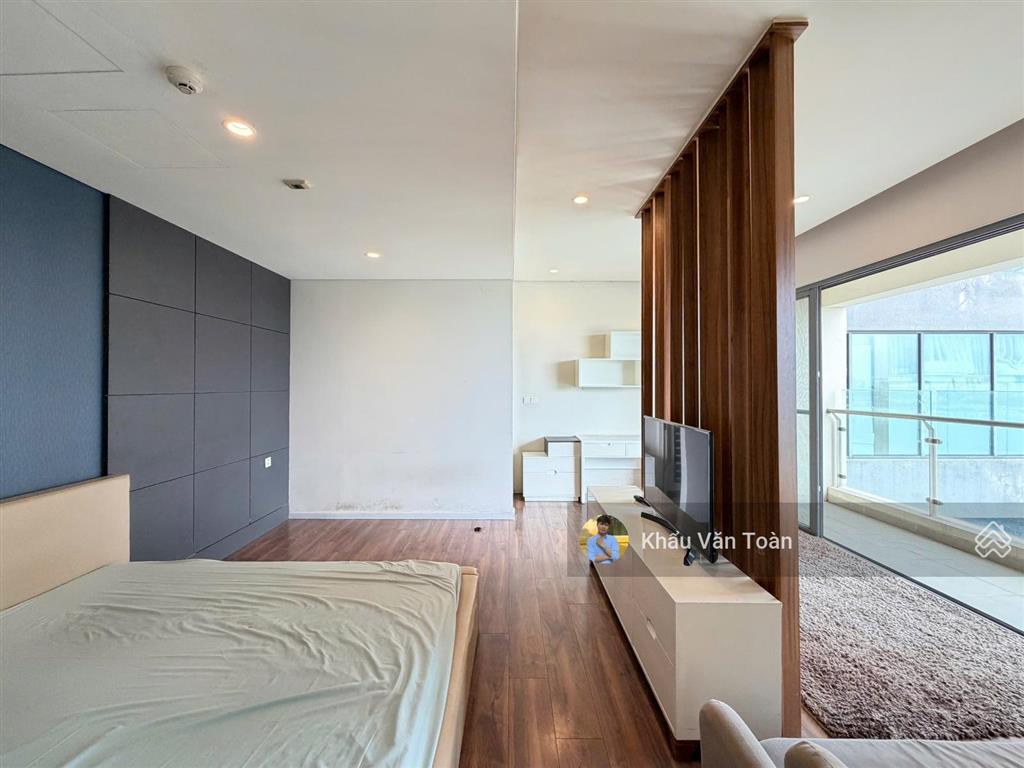 Chung cư cao cấp 3pn siêu rộng 164m2, view trực diện sông sg và pháo hoa quận 1, 2 ban công thoáng