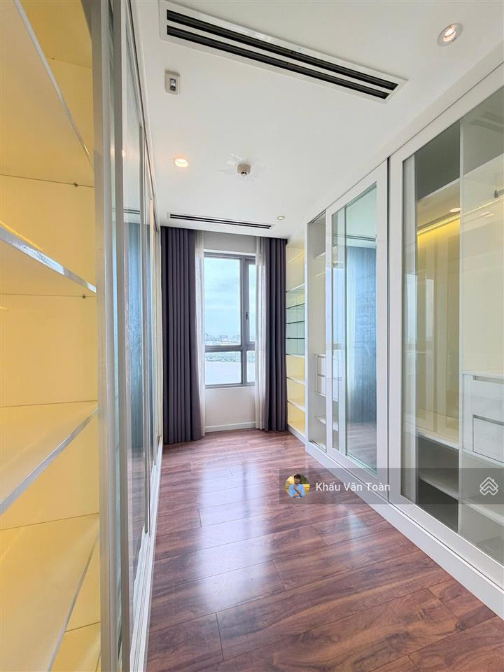 Chung cư cao cấp 3pn siêu rộng 164m2, view trực diện sông sg và pháo hoa quận 1, 2 ban công thoáng