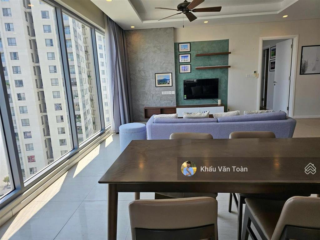 Chung cư cao cấp 3pn giá siêu rẻ,rộng 120m2 đảo kim cương. view sông sg siêu đẹp. nội thất mới 100%