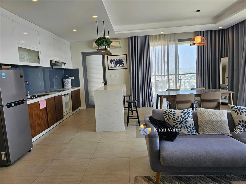 Chung cư cao cấp 3pn giá siêu rẻ,rộng 120m2 đảo kim cương. view sông sg siêu đẹp. nội thất mới 100%