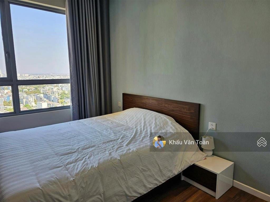 Chung cư cao cấp 3pn giá siêu rẻ,rộng 120m2 đảo kim cương. view sông sg siêu đẹp. nội thất mới 100%