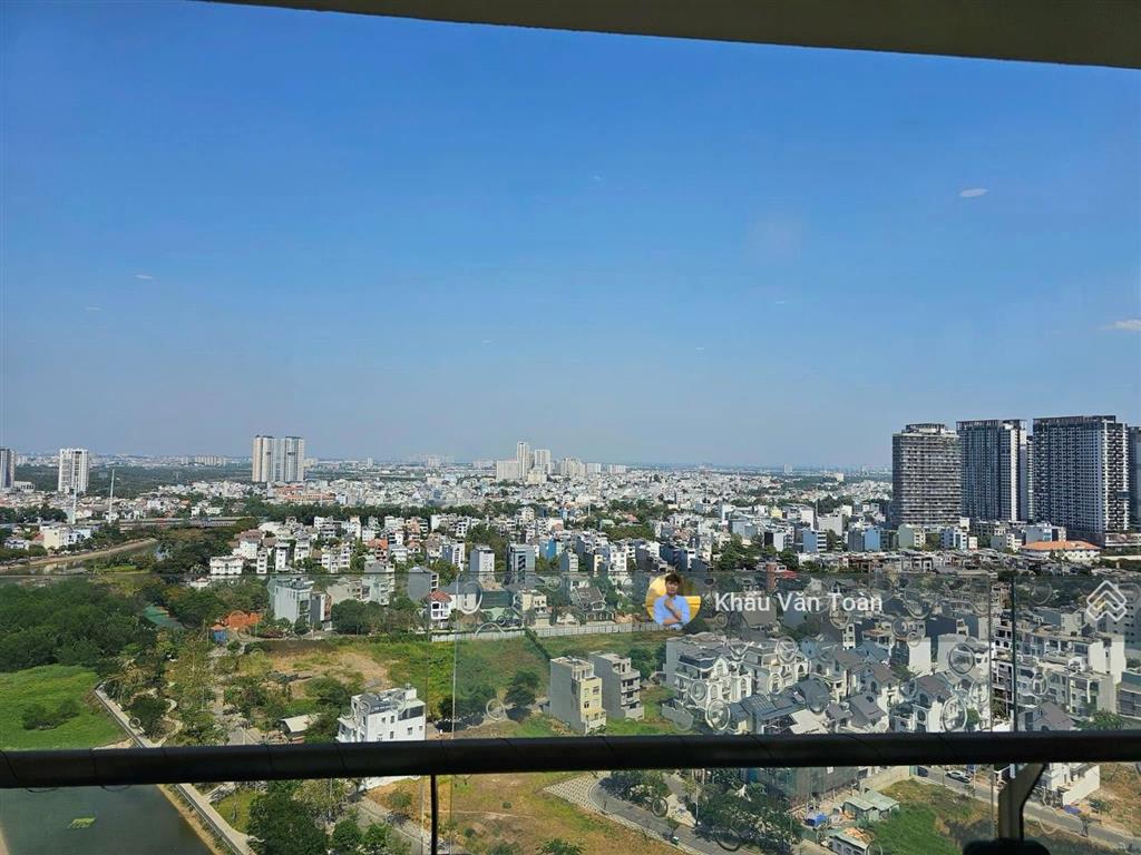 Chung cư cao cấp 3pn giá siêu rẻ,rộng 120m2 đảo kim cương. view sông sg siêu đẹp. nội thất mới 100%