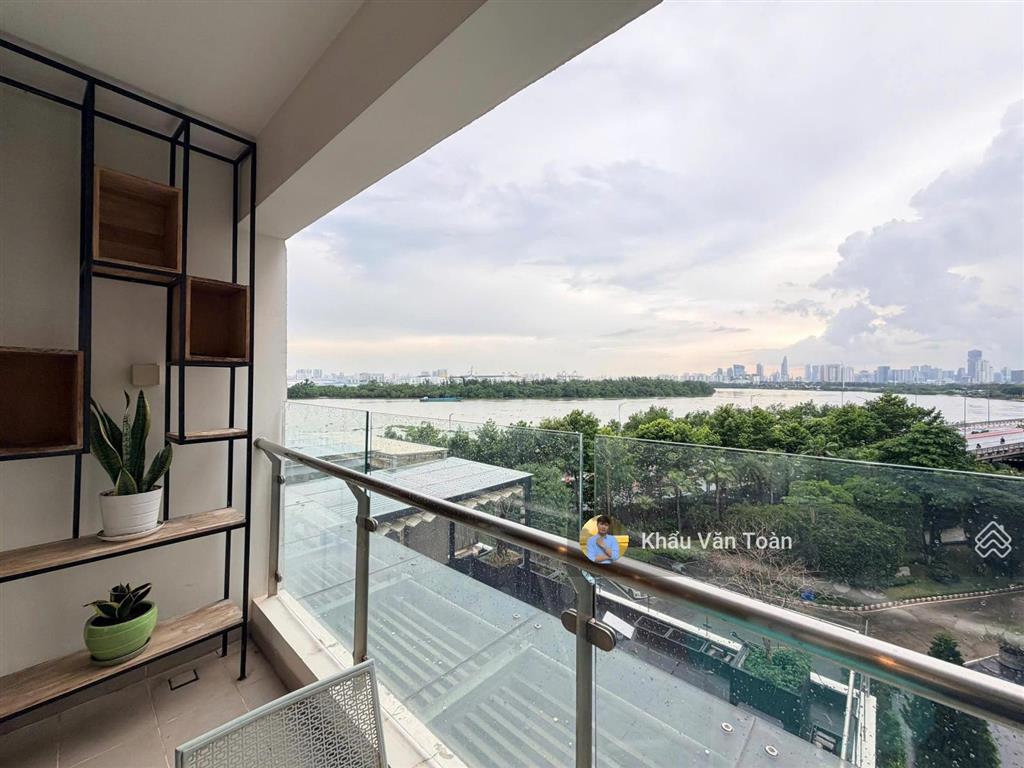 Căn hộ cao cấp 3 phòng ngủ. view cực đẹp, trực diện sông sài gòn & ngắm pháo hoa quận 1 cực đẹp.