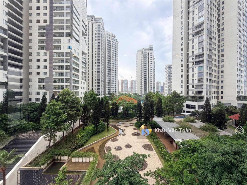 Căn hộ cao cấp 3 phòng ngủ. view cực đẹp, trực diện sông sài gòn & ngắm pháo hoa quận 1 cực đẹp.