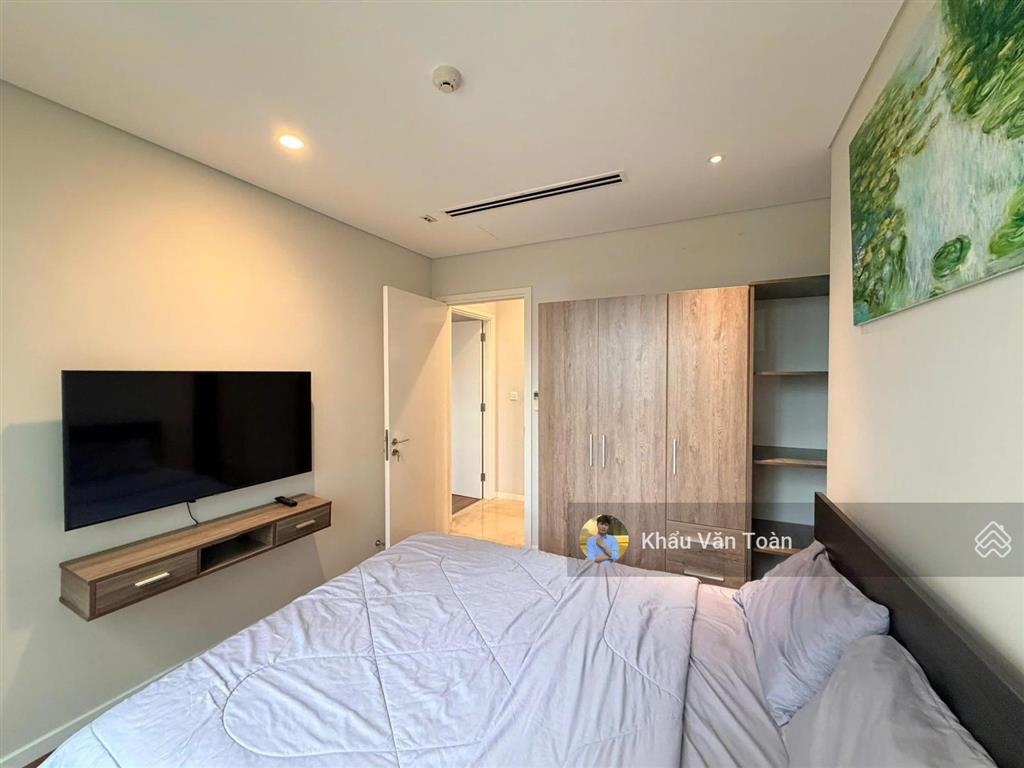 Căn hộ cao cấp 3 phòng ngủ. view cực đẹp, trực diện sông sài gòn & ngắm pháo hoa quận 1 cực đẹp.