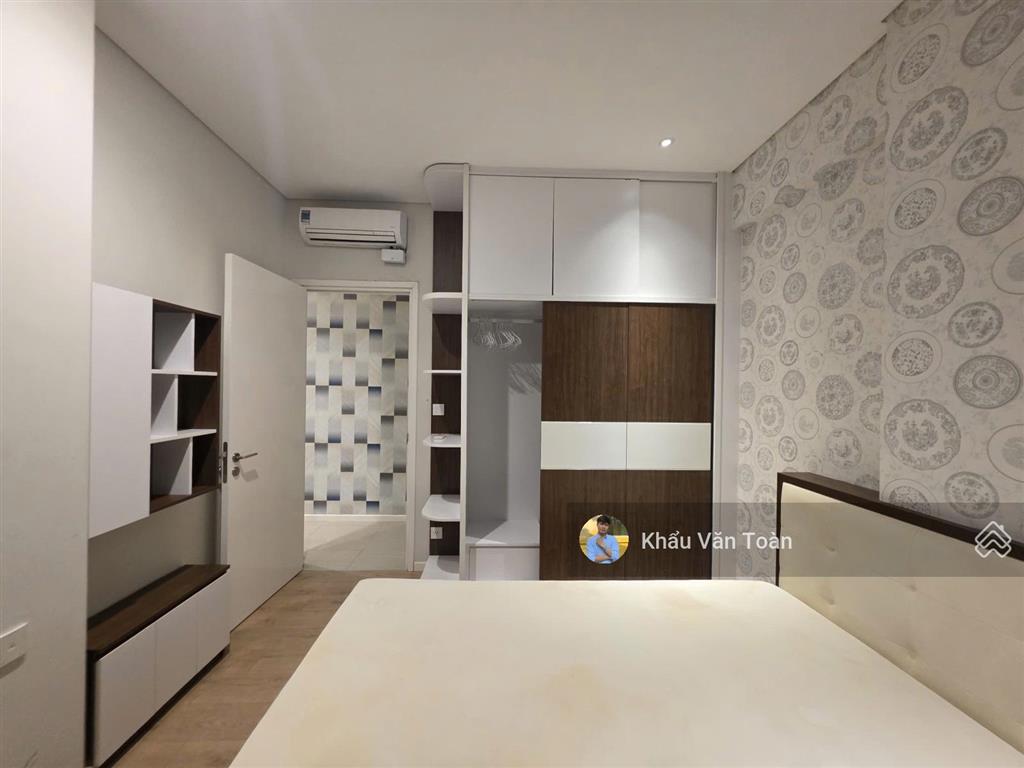 Căn hộ cao cấp 2 phòng ngủ | giá siêu rẻ |nội thất mới. view sông & hồ bơi cực chill, tầng cao đẹp.
