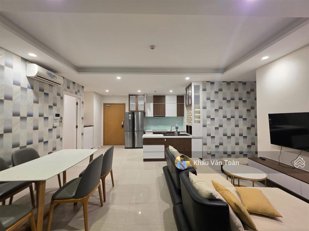 Căn hộ cao cấp 2 phòng ngủ | giá siêu rẻ |nội thất mới. view sông & hồ bơi cực chill, tầng cao đẹp.