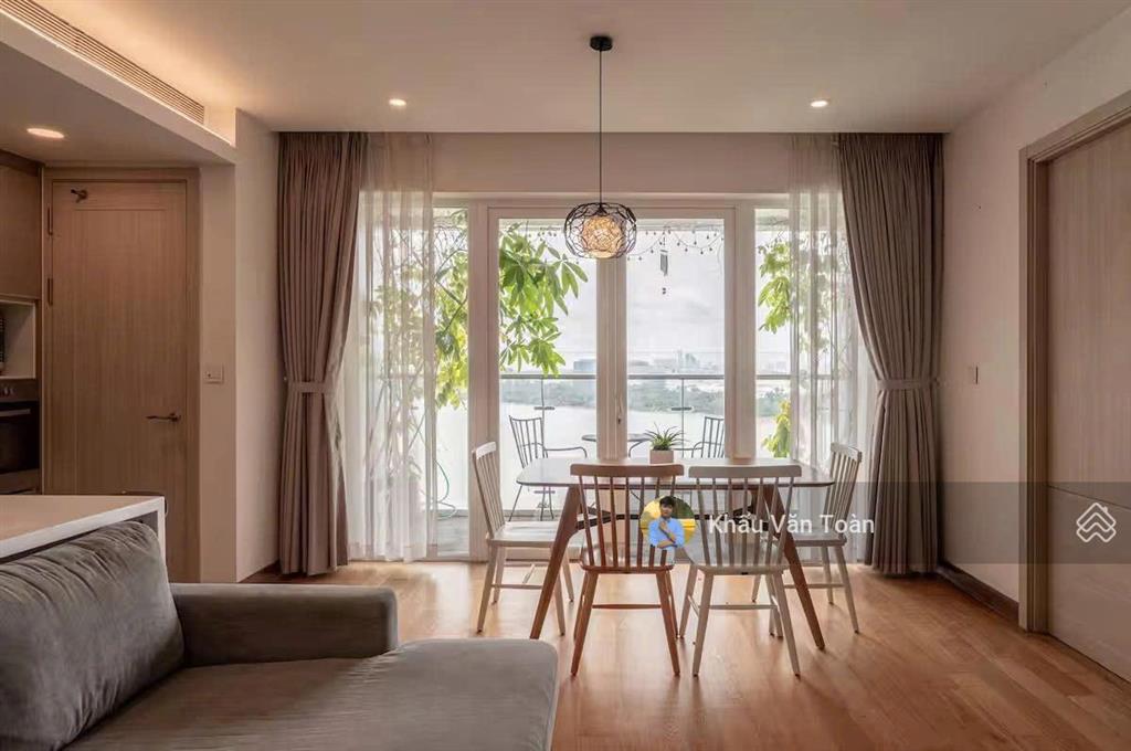 Căn hộ cao cấp | nội thất nhật bản | view trực diện sông sài gòn  ngắm pháo hoa quận 1 cực đẹp.