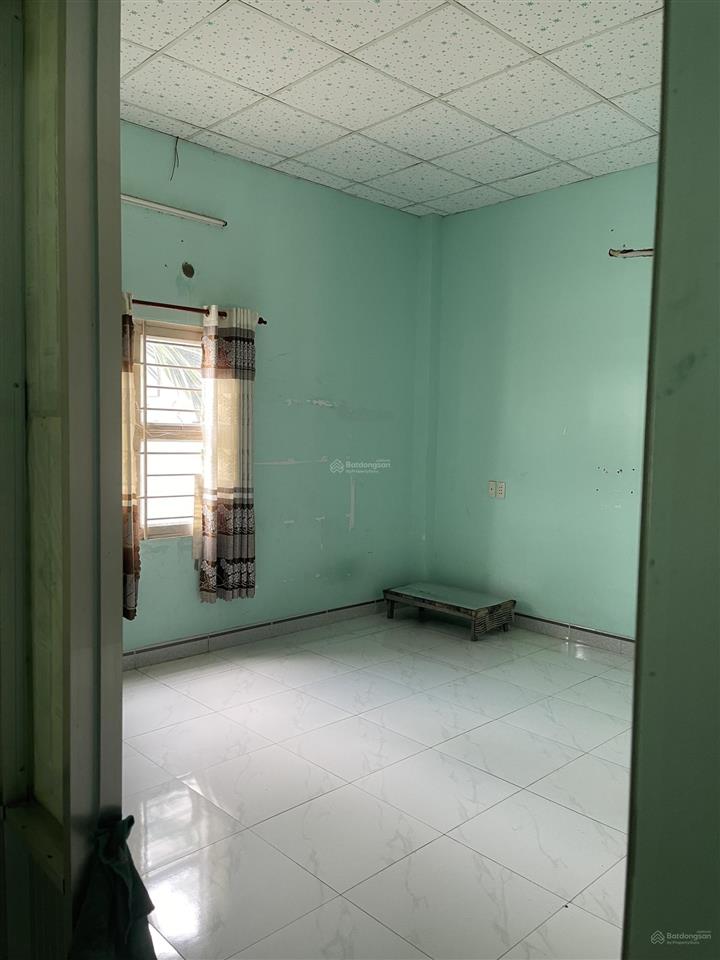 Nhà hai mặt tiền 5x20m, đường xe hơi phạm văn đồng, phường linh xuân, thủ đức, nhỉnh 5tỷ3