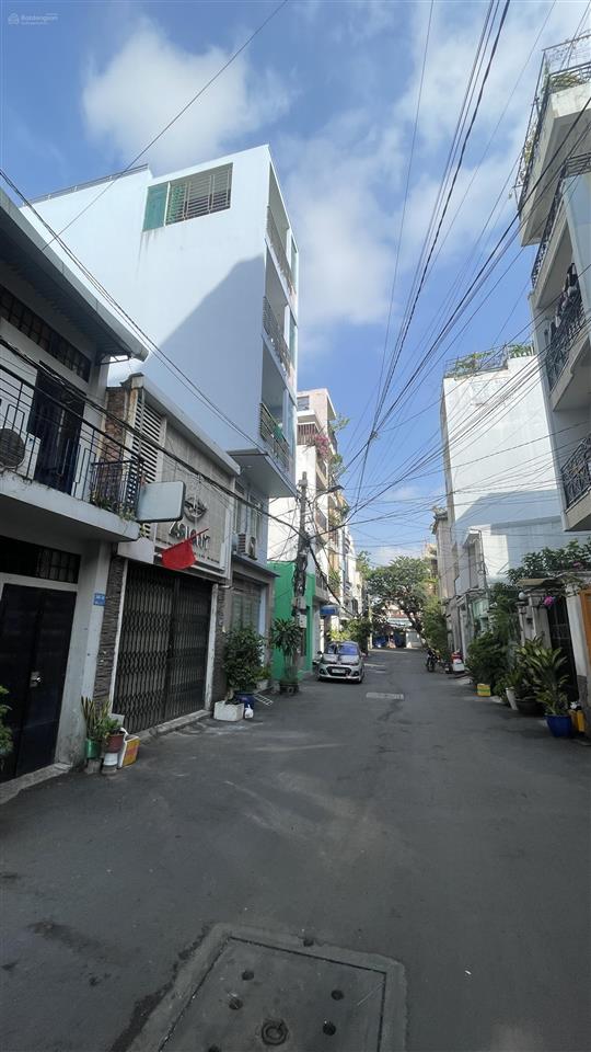 Bán lô góc 2 mặt tiền,80m2, nguyễn duy trinh ko lộ giới full thổ cư, kế bên đông tăng long, 6tỉ3