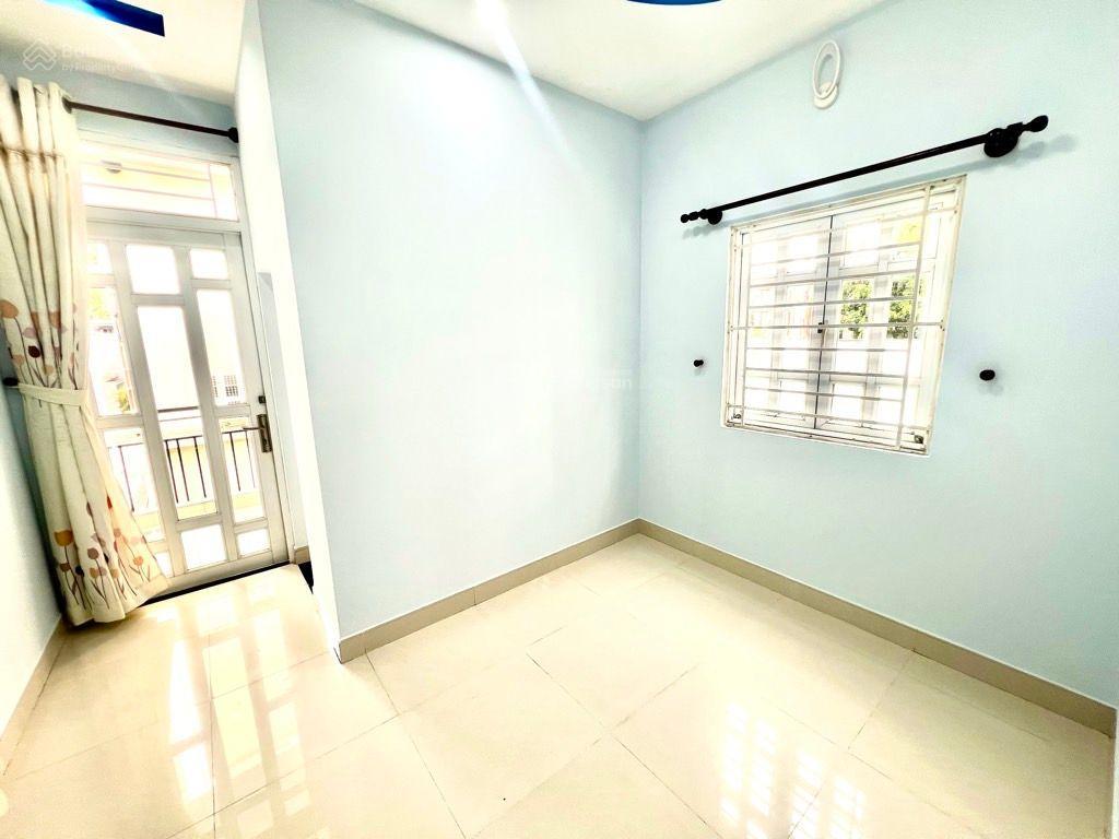 Nhà 3 tầng mặt tiền kinh doanh đường nhật tảo, nguyễn tri phương, quận 10, 33m2, 9.19 tỷ