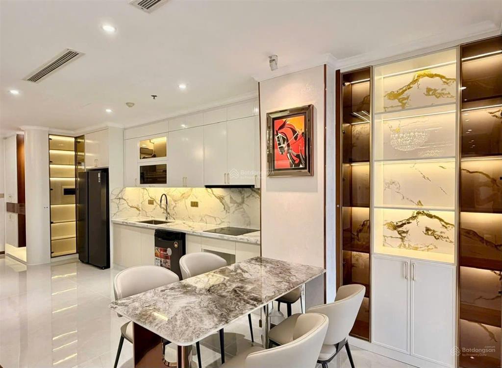 Cho thuê căn hộ 2 phòng ngủ full nội thất vinhomes central park giá chỉ 20.000.000