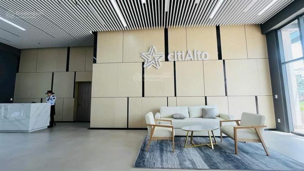 Cần bán căn citi alto, block d, 2pn2wc, lầu trung, nhà mới 100%, giá 3 tỷ bao thuế phí
