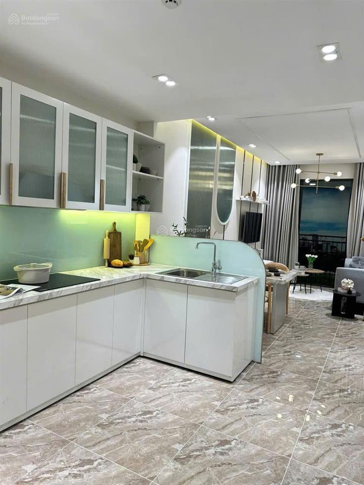 Bán căn hộ citi grand, 2pn2wc, 56m2, lầu trung, view thành phố lung linh giá 3.1 tỷ