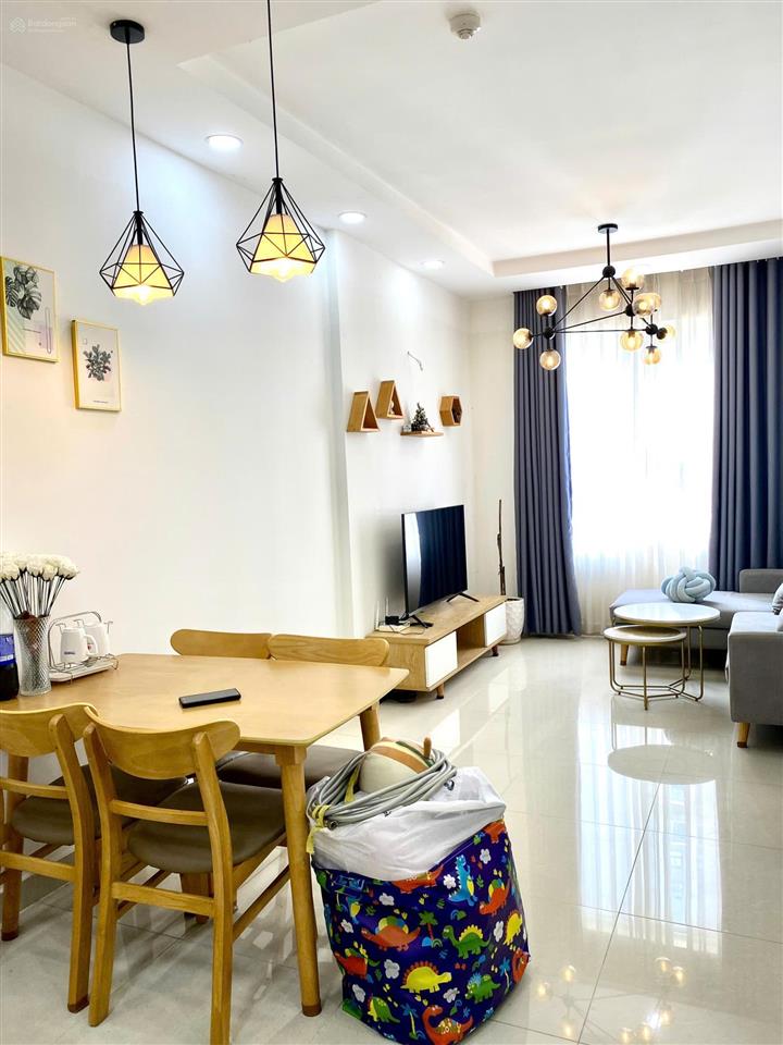 Bán nhanh căn góc 2pn2wc, 60m2 citihome, view thoáng mát, nội thất cơ bản giá 3 tỷ bao thuế phí