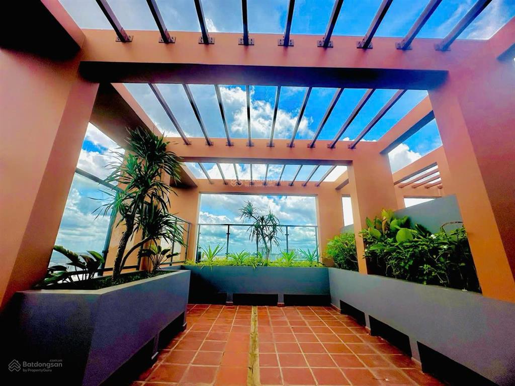 Cho thuê căn góc sân vườn tại citi alto, 80m2. full nội thất giá 12tr ở liền