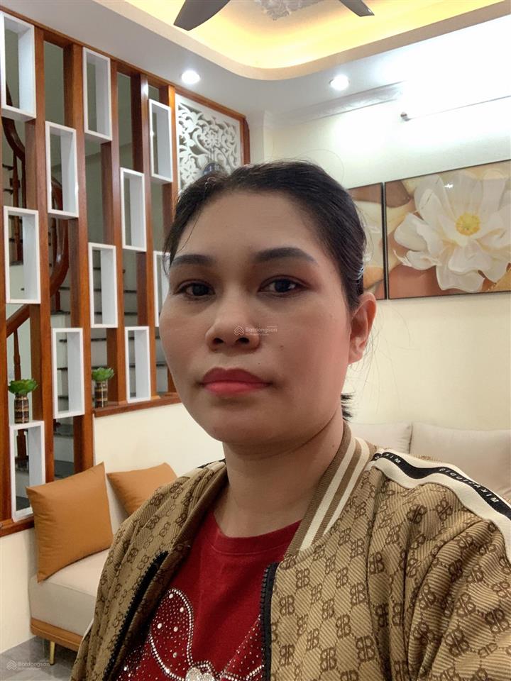 Bán chdv bắc từ liêm 8t, thang máy, oto vào nhà, nội thất, ko quy hoạch, sổ đẹp, giá thương lượng