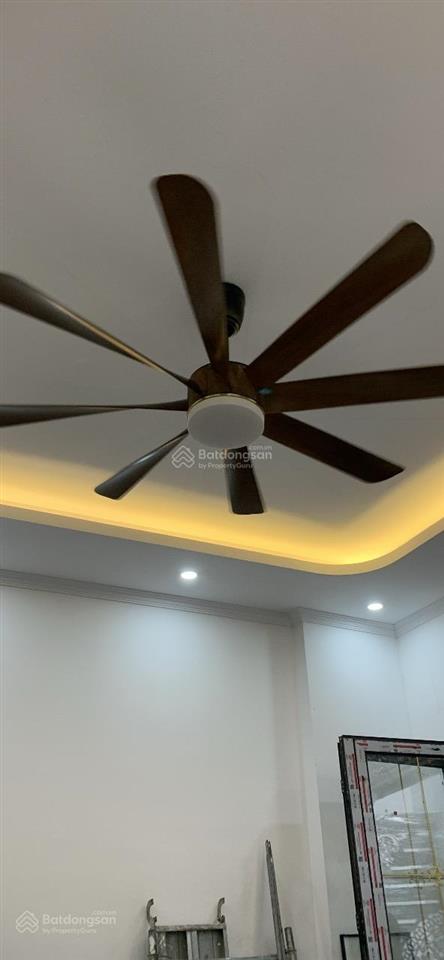 Chính chủ ko qua môi giới bán nhà ngõ 280 cổ nhuế, 5 tầng thang máy, tặng nội thất