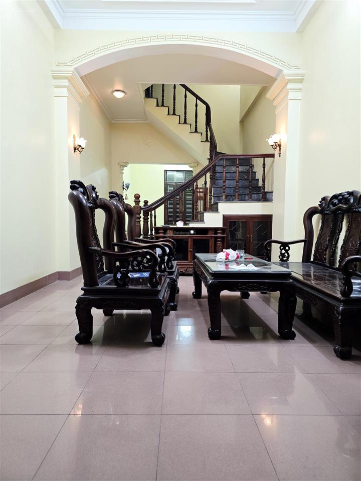 Hàng hiếm ô cách  nhà dân xây tâm huyết  ô tô vào nhà  50m2 x 4 tầng  giá đầu tư