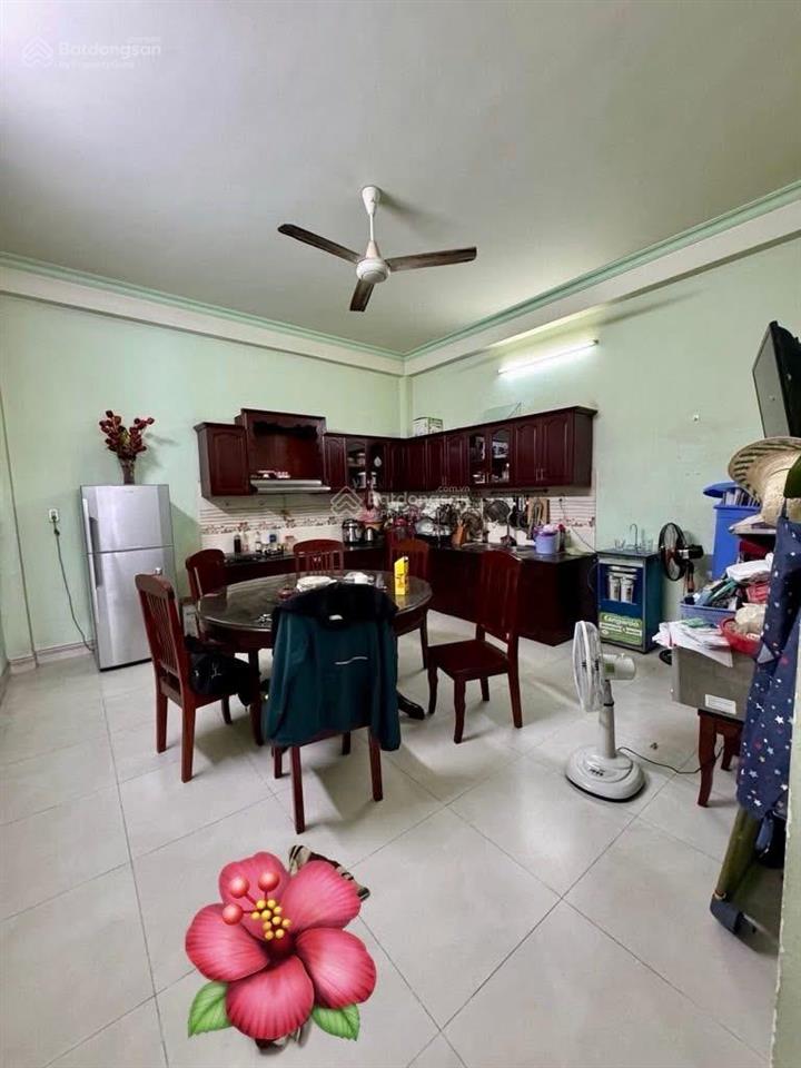 Bán nhà trường thọ , gần mettro  ngay trung tâm thủ đức  76m2  xe ngủ trong  hẻm nhựa 6m