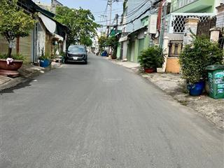 Bán nhà trường thọ , gần mettro  ngay trung tâm thủ đức  76m2  xe ngủ trong  hẻm nhựa 6m