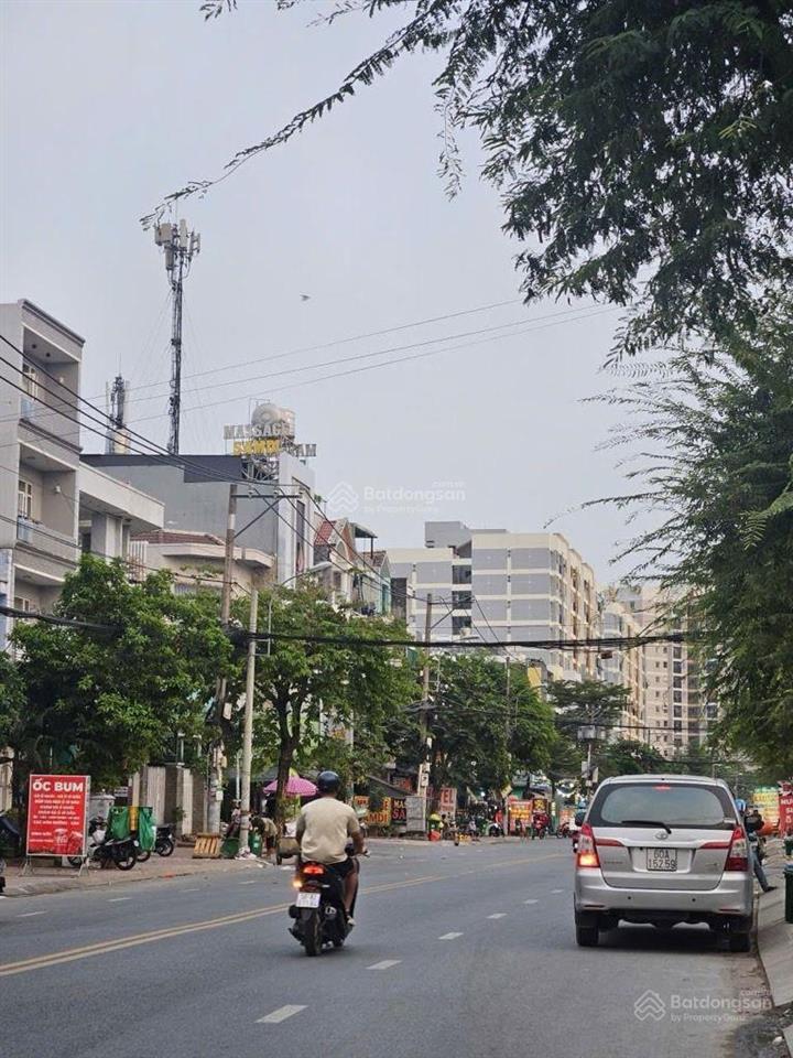 Bán đất hẻm oto quay đầu  lô góc  hiếm có ngay chợ đêm man thiện  q9  154 m2  ngang 12m