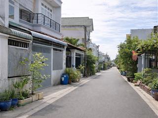 Bán nhà 3 tầng  ngang khủng 7.5 m  hẻm ô tô 6m thông  lã xuân oai  q9