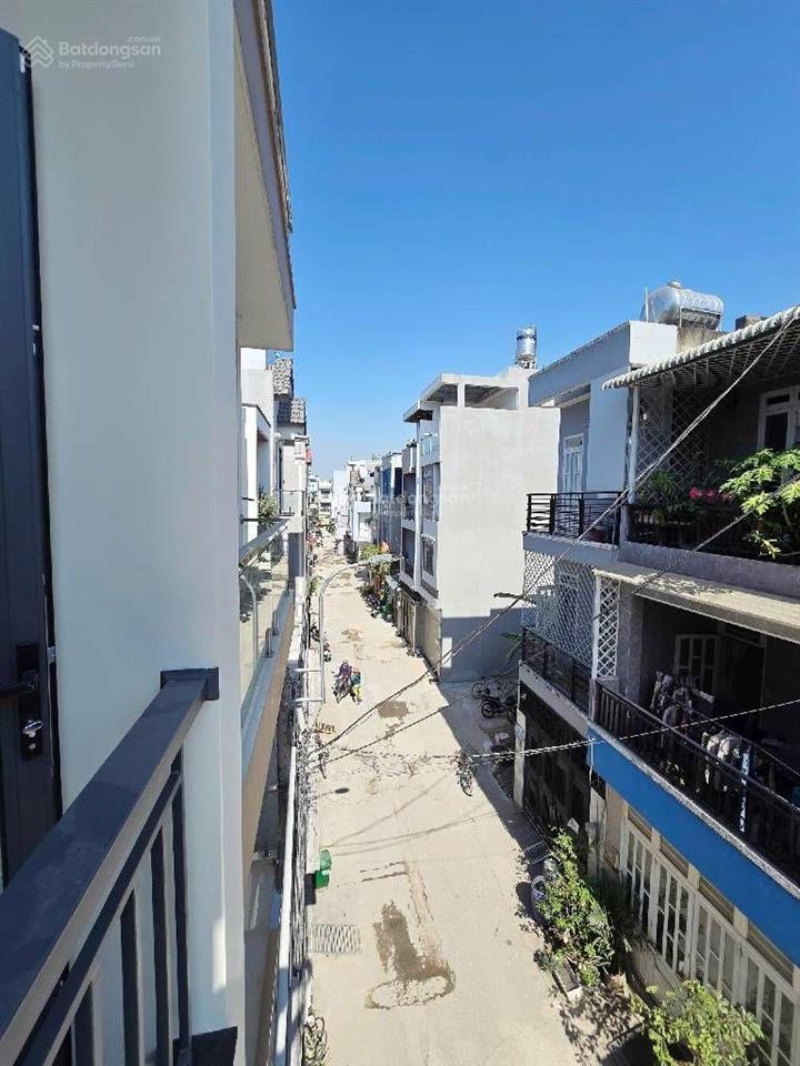 Bán nhà mới 5 tầng , hxh quay đầu  oto ngủ trong nhà  ngay đh tc hải quan  lã xuân oai  q9