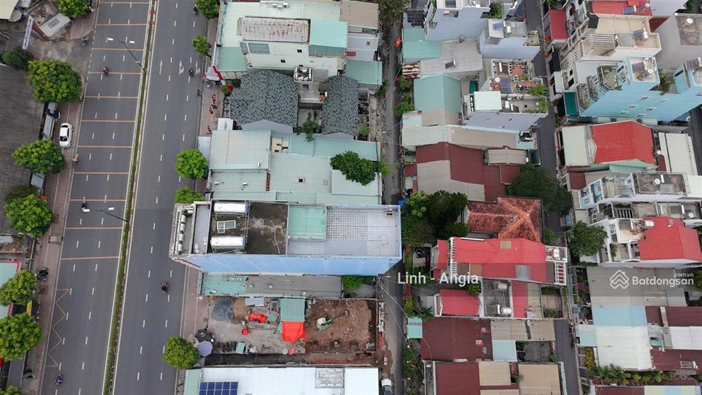 Chủ giảm mạnh 10 tỷ tòa nhà mặt tiền lê văn việt  doanh thu hơn 3 tỷ/năm  261,8m2  cực hiếm