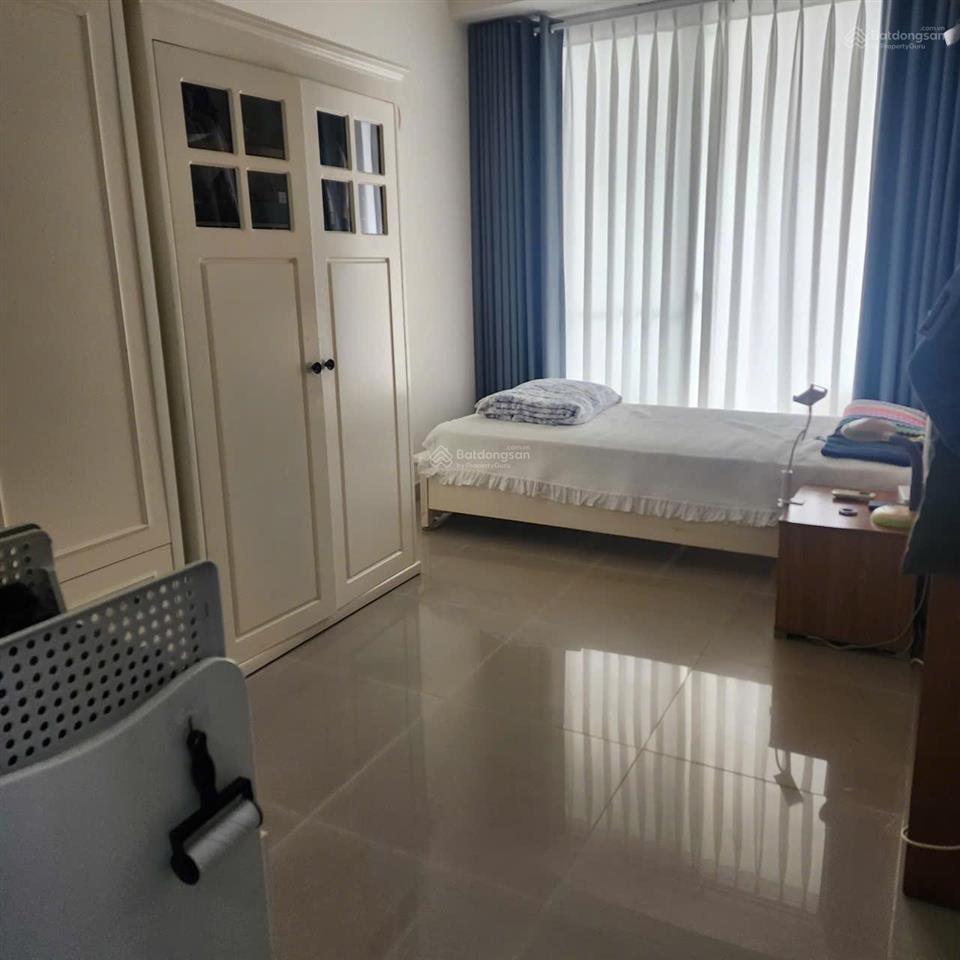 Bán gấp căn hộ garden plaza 1 view kênh đào thoáng mát giá siêu hơi chỉ 20tỷ  0901 855 ***