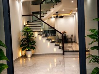 Căn nhà xây mới tại hàng kênh  lê chân  hải phòng.cách vài bước chân ra mặt đường.