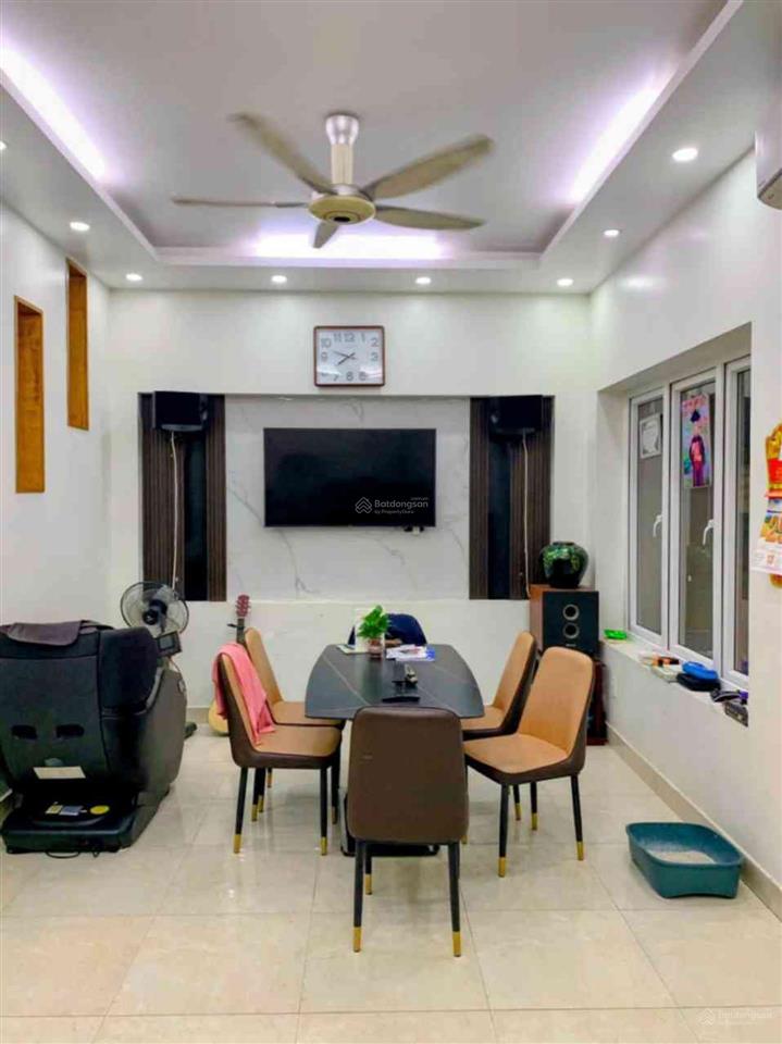 Bán nhà nguyễn đức cảnh hải phòng 90m, mặt tiền 7,2m, 7 tầng thang máy