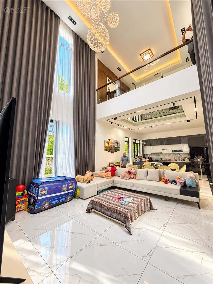 Bán biệt thự sân vườn dương kinh, hải phòng 500m2, full nội thất tặng toàn bộ nội thất tiền tỷ