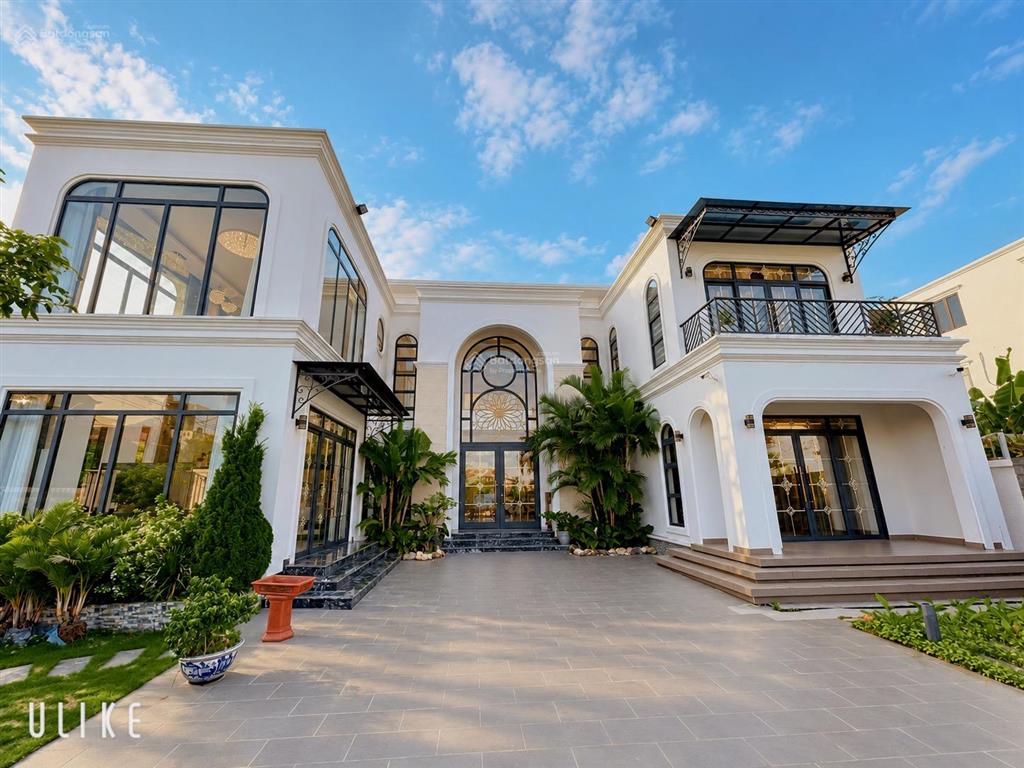 Bán biệt thự sân vườn dương kinh, hải phòng 500m2, full nội thất tặng toàn bộ nội thất tiền tỷ
