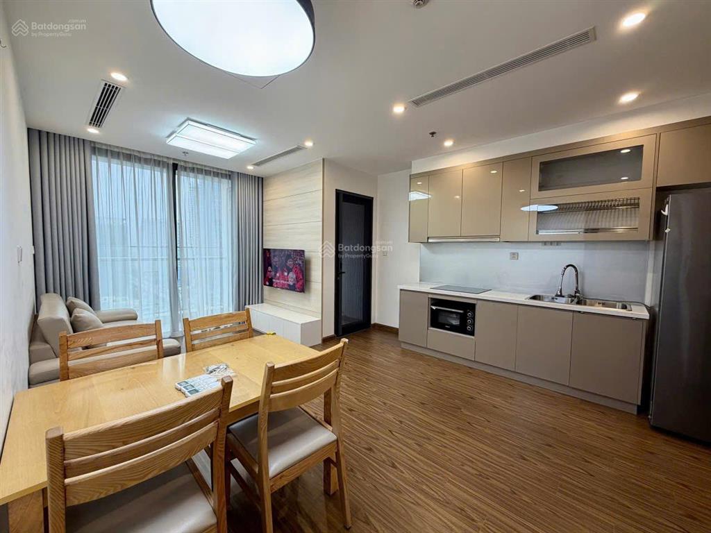 Cực kỳ hấp dẫn  bán căn hộ chung cư a10a14 nam trung yên, 6,5 tỷ, 61m2 đẹp, nhiều tiện ích !