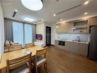 Cực kỳ hấp dẫn  bán căn hộ chung cư a10a14 nam trung yên, 6,5 tỷ, 61m2 đẹp, nhiều tiện ích !