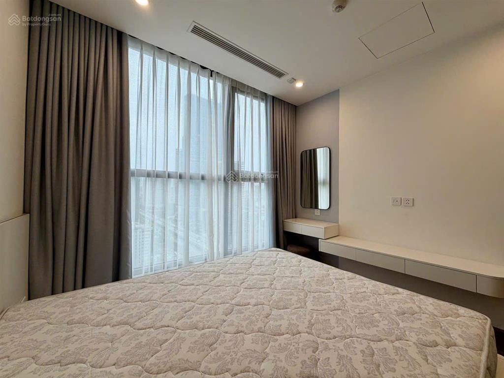 Cực kỳ hấp dẫn  bán căn hộ chung cư a10a14 nam trung yên, 6,5 tỷ, 61m2 đẹp, nhiều tiện ích !